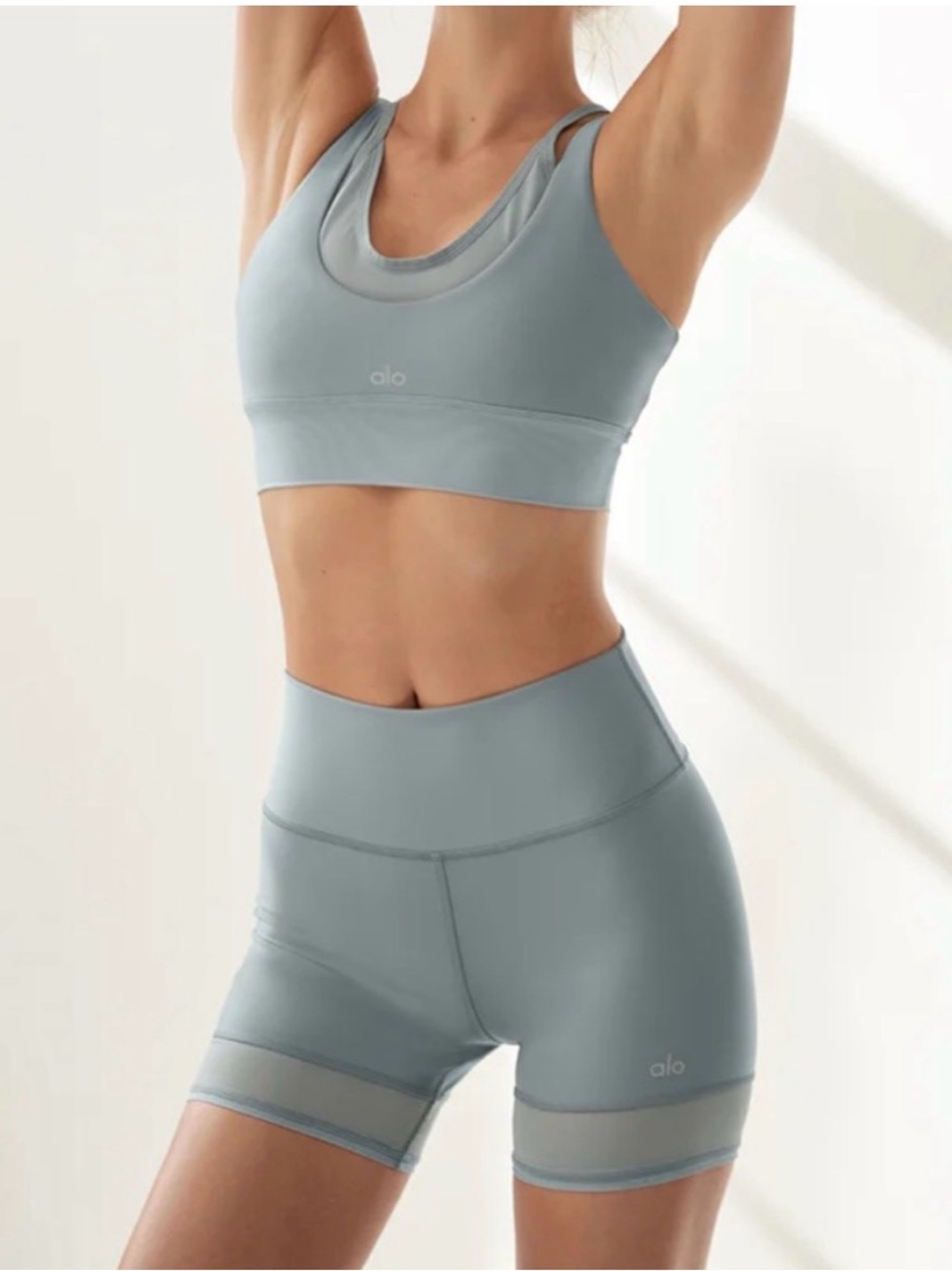 ALO Yoga 5" Airlift Double Trouble Biker Short Cosmic Gray